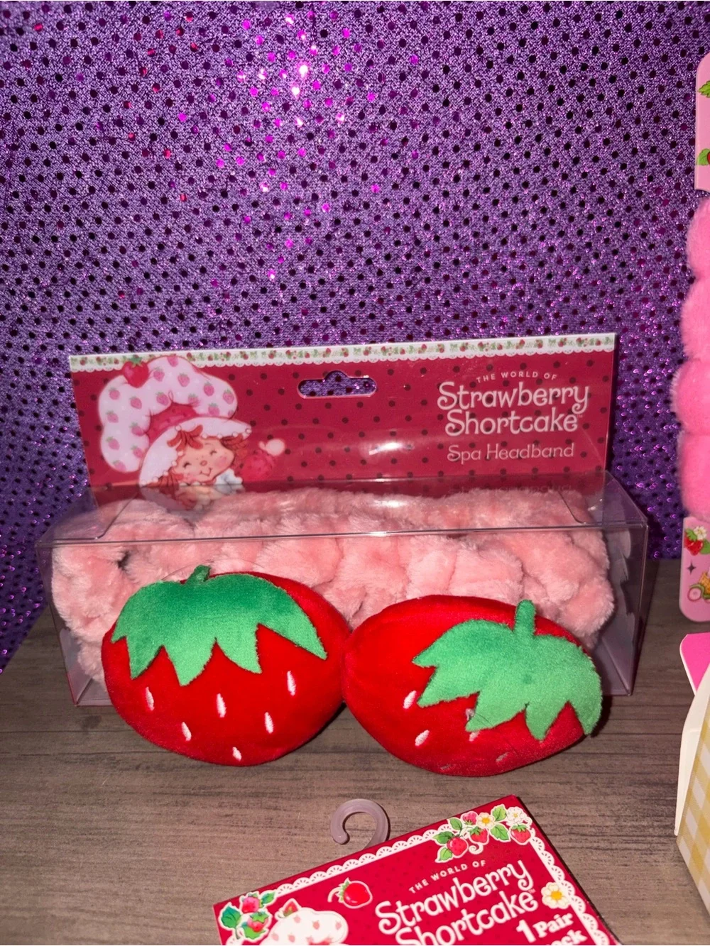 Strawberry Shortcake Bundle Kawaii Spa Gift Set Socks Shower Cap Accessories - Picture 5 of 8
